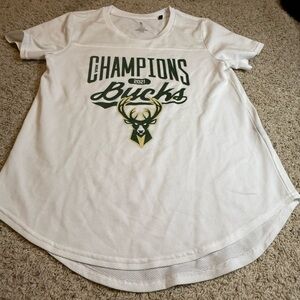 NBA Milwaukee Bucks White Mesh T-Shirt
